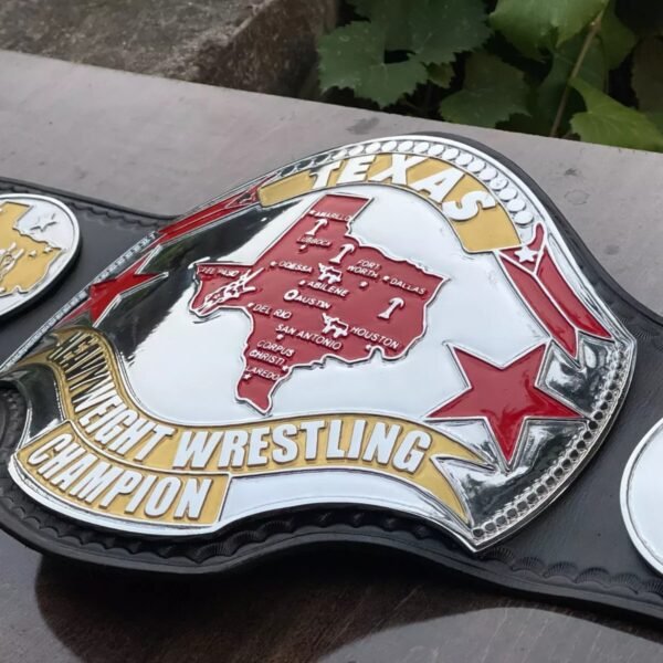 TEXAS HEAVYWEIGHT WRESTLING CHAMPIONSHIP ADULT METAL REPLICA BELT